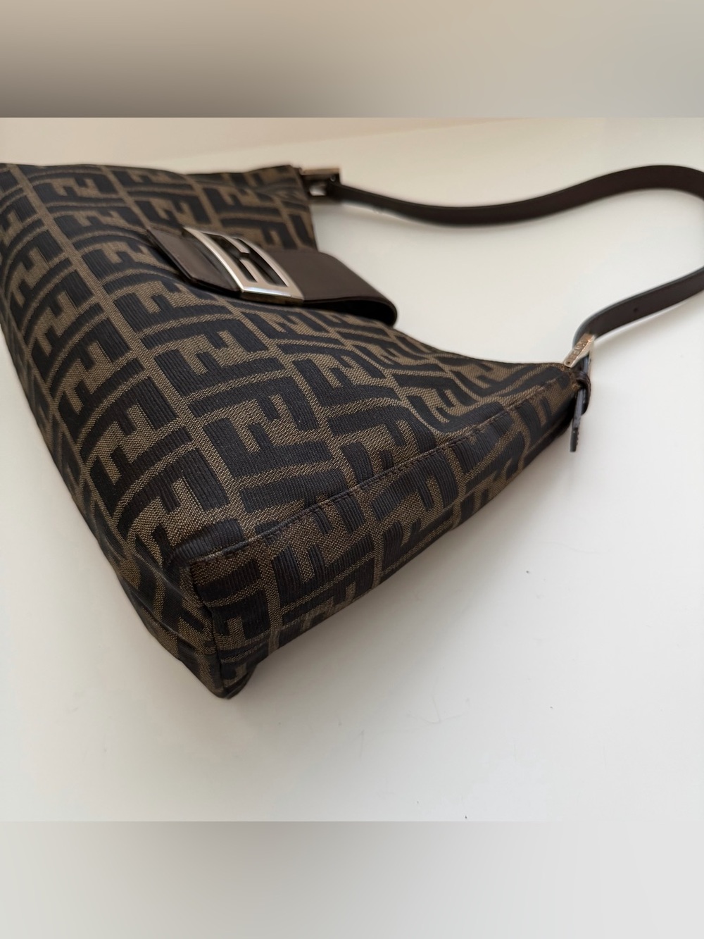 Fendi Brown Zucca Leather Shoulder Bag - Picture 3 of 7